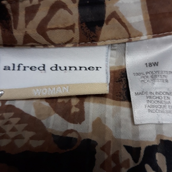 3/$15 Alfred Dunner - Picture 6 of 6